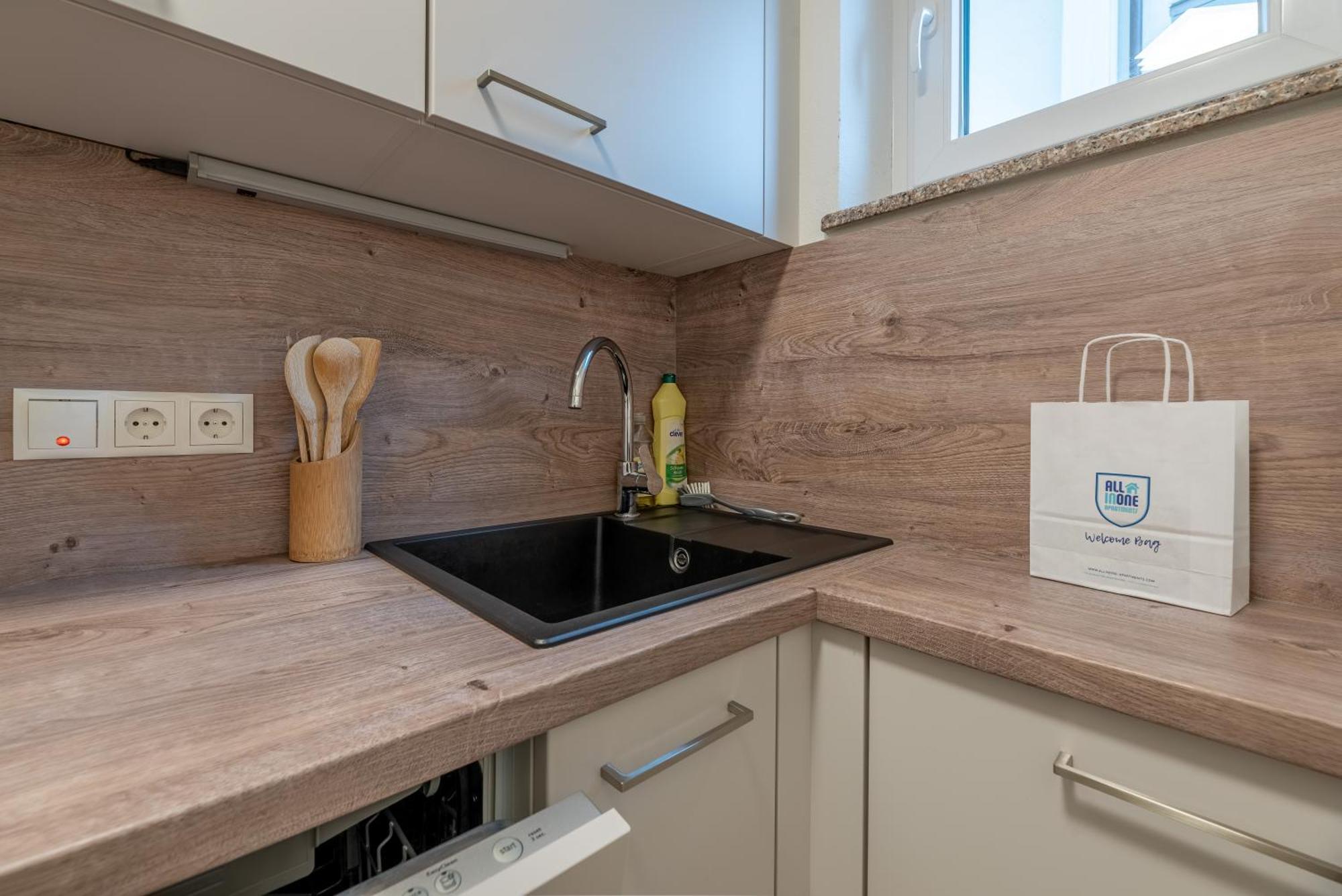 Deluxe Studio Kaprun By All In One Apartments Habitación foto