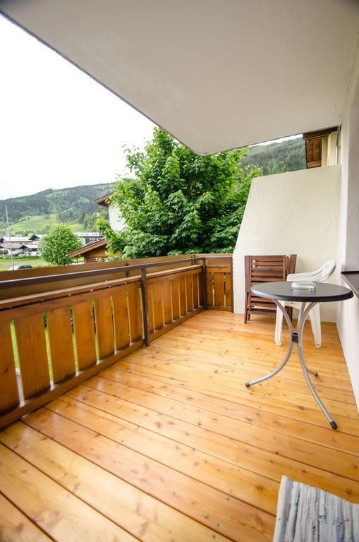 Deluxe Studio Kaprun By All In One Apartments Habitación foto